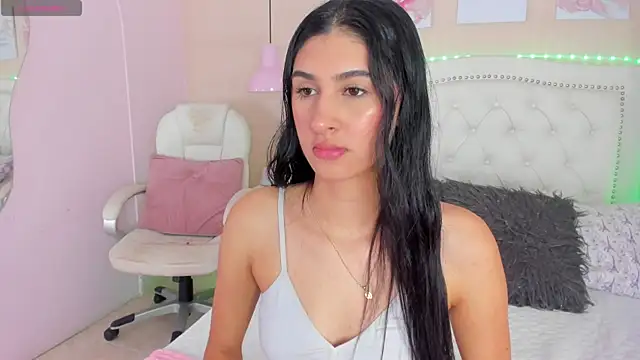 Ashley Evans18 online show from 01-04-25, 11:33