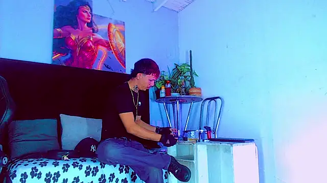 HannibalLester online show from 11-06-25, 03:51