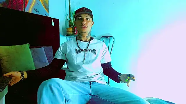 HannibalLester online show from 12-14-25, 04:29