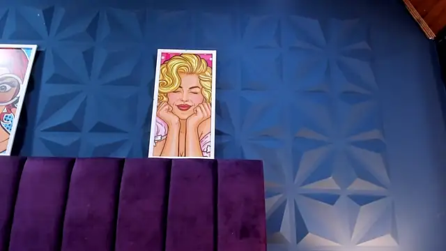 NicoleJonss online show from 04-25-26, 04:04