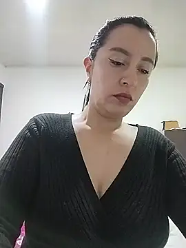 Snapshot of hailey85 chatting on 06-18-26, 10:47 hailey85 online show from 06-18-26, 10:47