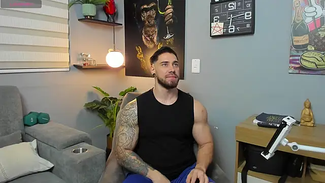 Giorgio-Leone online show from 04-26-26, 01:58