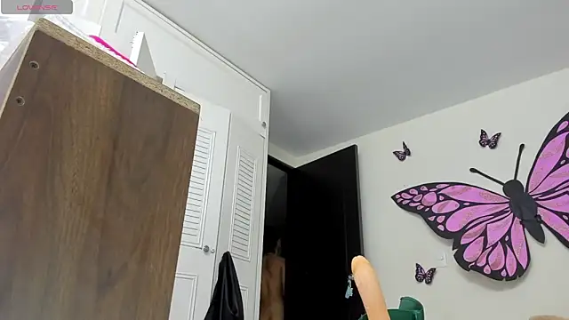 sweet amalia4 online show from 12-13-25, 11:10