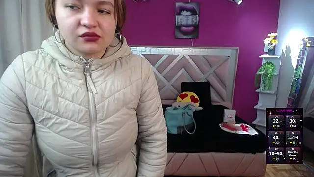 Snapshot of Naiara_Sex_ chatting on 12-23-24, 03:33 Naiara Sex  online show from 12-23-24, 03:33