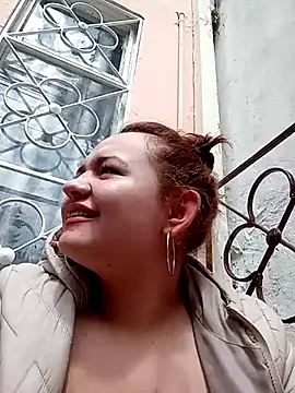 Snapshot of Naiara_Sex_ chatting on 12-24-24, 04:08 Naiara Sex  online show from 12-24-24, 04:08