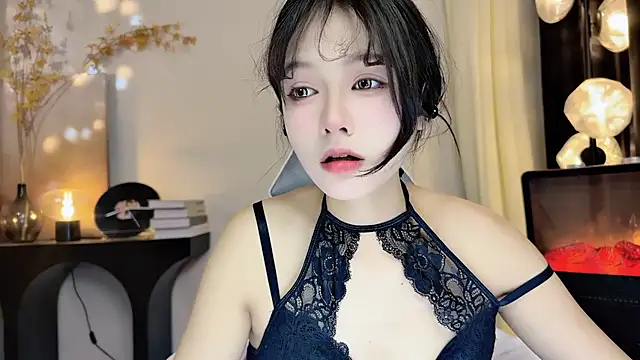 xiaodaibabyy online show from 02-26-25, 04:14