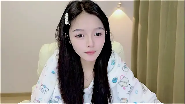 xiaodaibabyy online show from 11-21-25, 07:51