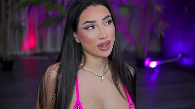 GinaValentinna online show from 10-30-25, 07:47