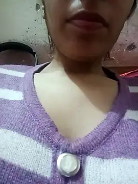 Snapshot of InLero chatting on 02-18-25, 06:59 InLero online show from 02-18-25, 06:59