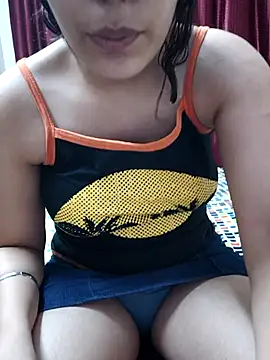 Snapshot of InLero chatting on 09-16-25, 04:19 InLero online show from 09-16-25, 04:19