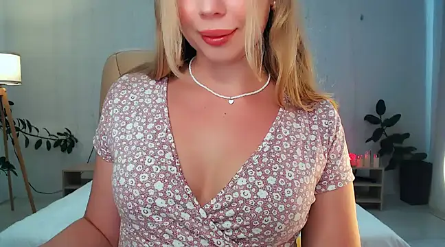 NaughtyNylonFeet online show from 12-27-24, 07:29