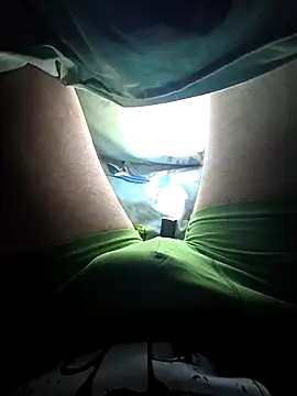 Snapshot of Ibag01 chatting on 03-02-25, 11:53 Ibag01 online show from 03-02-25, 11:53