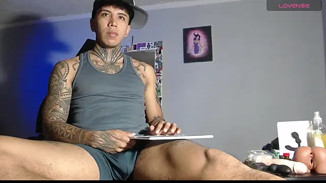 Snapshot of Nickhot0609 chatting on 01-14-25, 10:12 Nickhot0609 online show from 01-14-25, 10:12