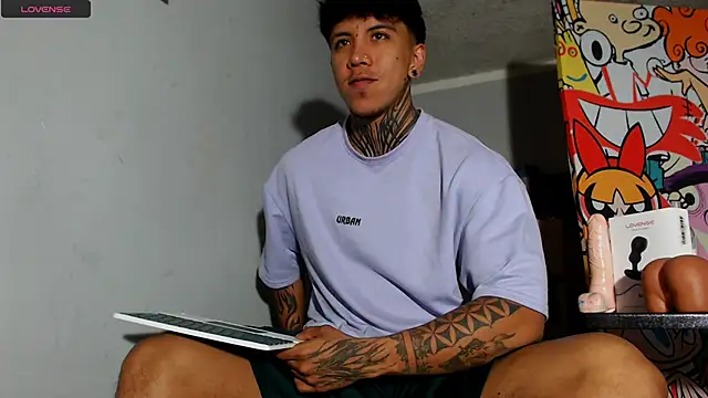 Snapshot of Nickhot0609 chatting on 02-24-25, 11:19 Nickhot0609 online show from 02-24-25, 11:19