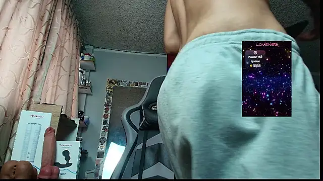 Nickhot0609 online show from 01-10-26, 07:48