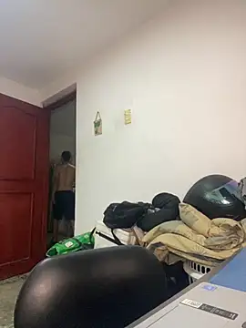 Snapshot of Jestebanano chatting on 10-28-25, 06:06 Jestebanano online show from 10-28-25, 06:06