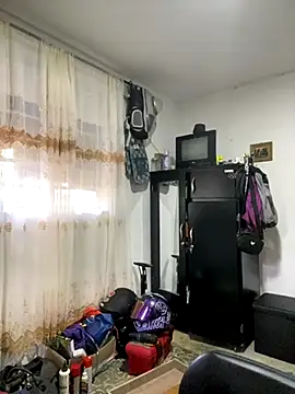 Snapshot of Jestebanano chatting on 11-18-25, 01:04 Jestebanano online show from 11-18-25, 01:04