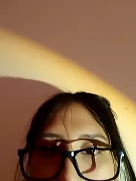 AleFantasy0001 online show from 03-20-25, 07:25