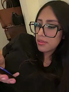 AleFantasy0001 online show from 01-07-26, 03:20