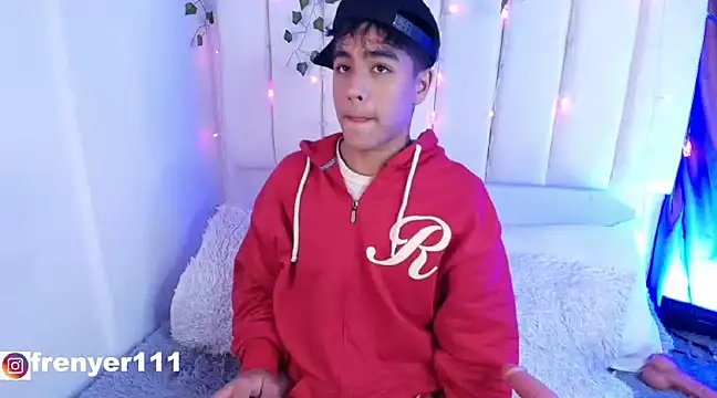 Snapshot of kiing_azahell chatting on 01-10-25, 03:07 kiing azahell online show from 01-10-25, 03:07