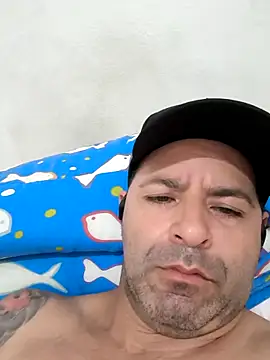 Snapshot of Marciogrei chatting on 12-01-25, 04:12 Marciogrei online show from 12-01-25, 04:12