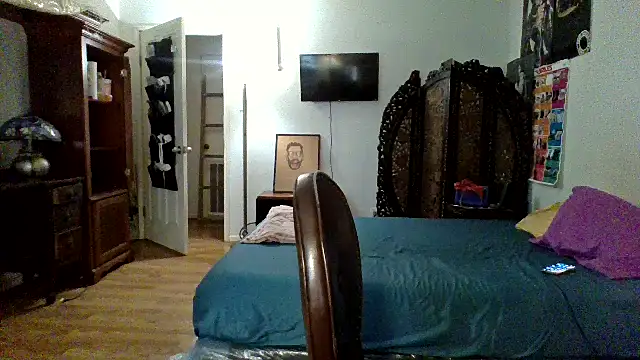 sophiarica online show from 04-01-26, 01:41