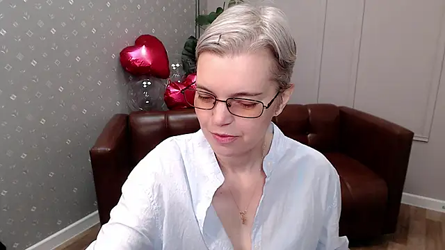 Cutie Erikaa1 online show from 02-19-26, 02:18