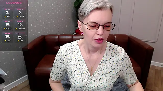 Cutie Erikaa1 online show from 04-04-26, 02:21