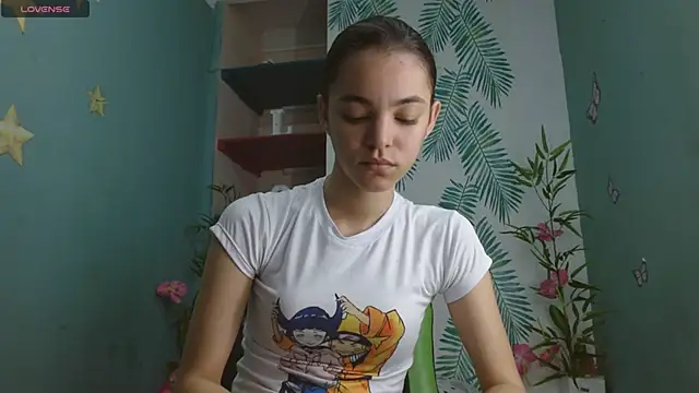 Mia-kalinfa online show from 01-08-25, 01:41