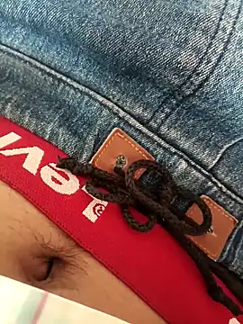 Snapshot of Gujrat_player chatting on 11-13-25, 08:13 Gujrat player online show from 11-13-25, 08:13