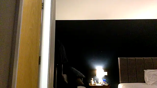 Snapshot of TowaFreespirit chatting on 02-22-25, 11:13 TowaFreespirit online show from 02-22-25, 11:13