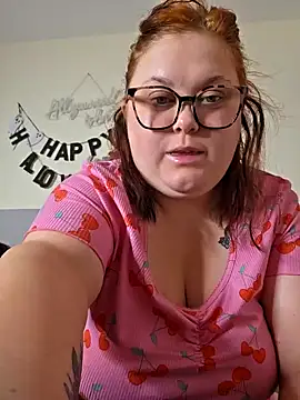 Tallulah-mae-xoxox online show from 10-26-25, 08:53