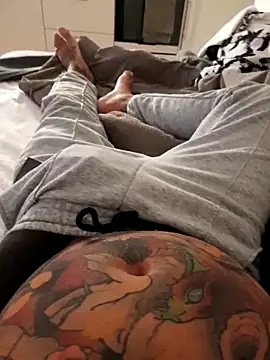 Snapshot of tattooedtwc chatting on 10-02-25, 07:21 tattooedtwc online show from 10-02-25, 07:21