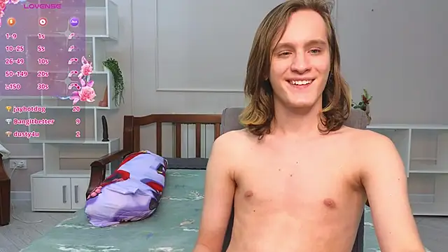 Snapshot of nikompell chatting on 12-30-24, 05:15 nikompell online show from 12-30-24, 05:15