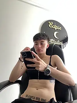 nico 18x online show from 11-12-25, 03:23