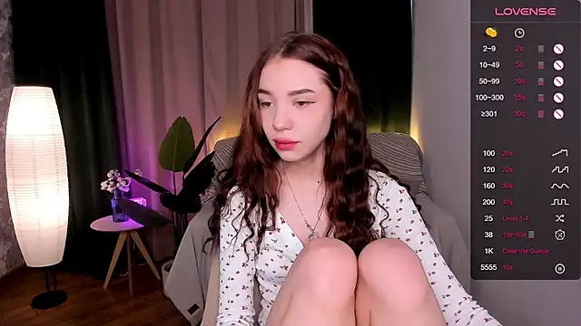 MilliBrown  online show from 02-02-25, 06:15