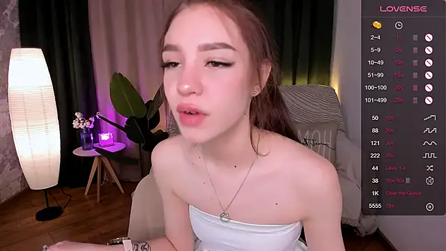 MilliBrown  online show from 02-11-25, 12:05