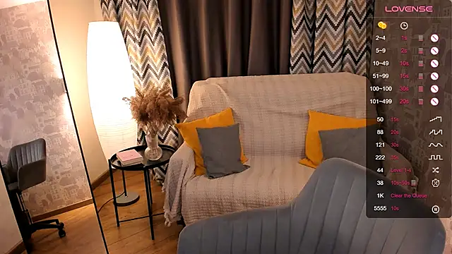 MilliBrown  online show from 02-26-25, 11:52