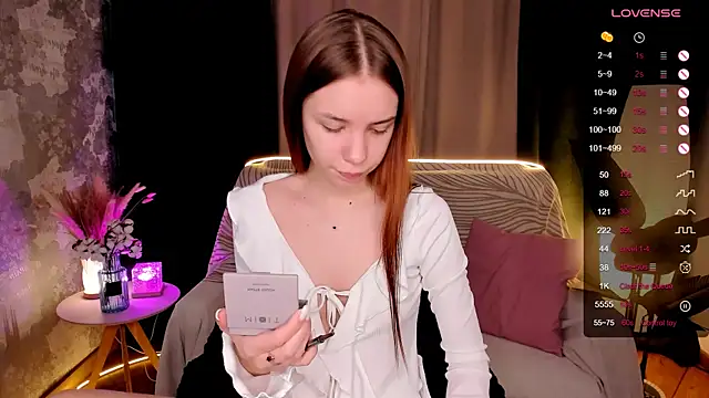 MilliBrown  online show from 10-13-25, 07:19