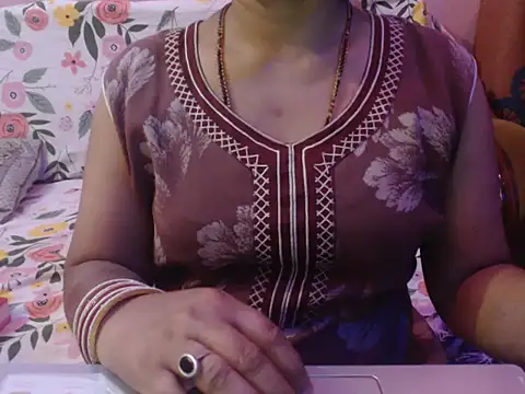 Snapshot of Jannat_ji chatting on 03-25-26, 06:08 Jannat ji online show from 03-25-26, 06:08