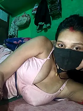 Hoty girl 143 online show from 03-31-26, 12:49