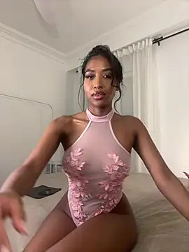 IamCrystal2 online show from 02-17-26, 12:07