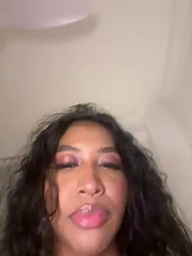 IamCrystal2 online show from 03-01-26, 10:45