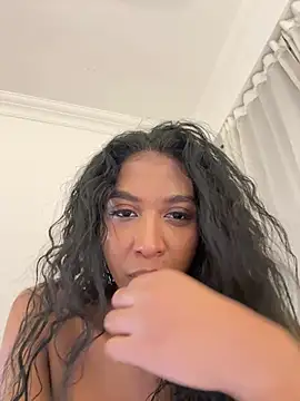 IamCrystal2 online show from 05-16-26, 12:40