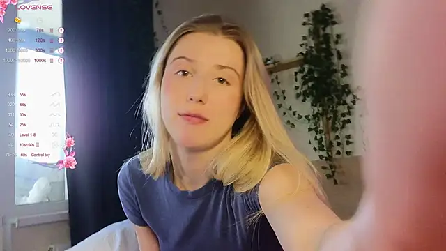 ArianaMur online show from 03-23-25, 05:54