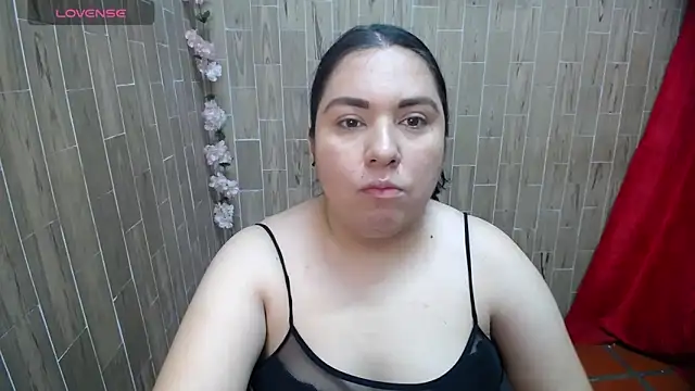 solyeria online show from 04-23-26, 01:18