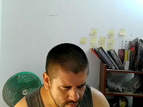 Snapshot of Joy2jordyson chatting on 04-13-26, 10:32 Joy2jordyson online show from 04-13-26, 10:32