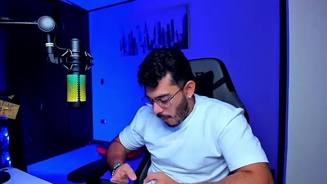 BrunoD31 online show from 10-14-25, 03:29