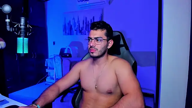 BrunoD31 online show from 10-20-25, 04:02