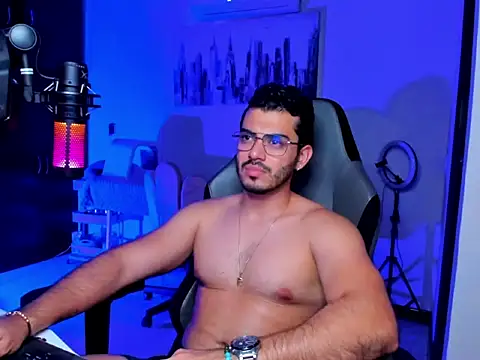 BrunoD31 online show from 04-10-26, 03:45